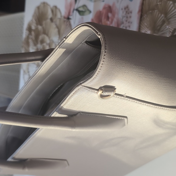 Dagne Dover Legend Tote - Picture 2 of 10